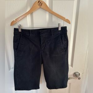 LOFT Women’s Black Bermuda Shorts size 4